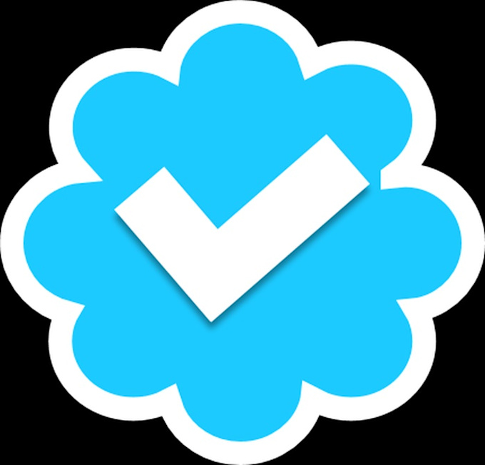 Синяя галочка. Синяя галочка в инстаграме. Синяя галочка в лайк. Синяя галочка в инстаграме. Иконки.