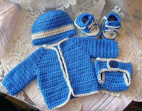 make these High Top Sneaker infant booties